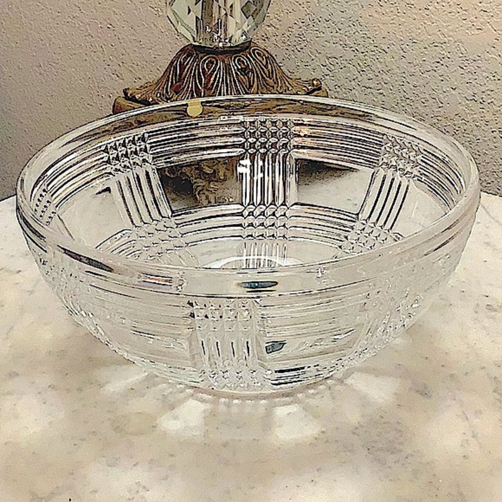 RALPH LAUREN GLEN PLAID 9 INCH ROUND BOWL LEAD CRYSTAL GLASS NEW